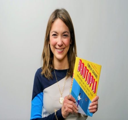 She is looking gorgeous in the grey color of her hair.